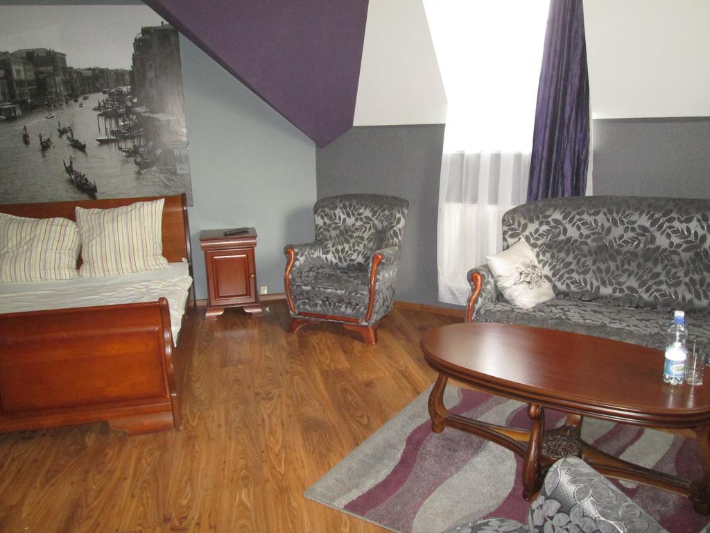 Magnat Hotel Restauracja Brodnica  Habitación foto